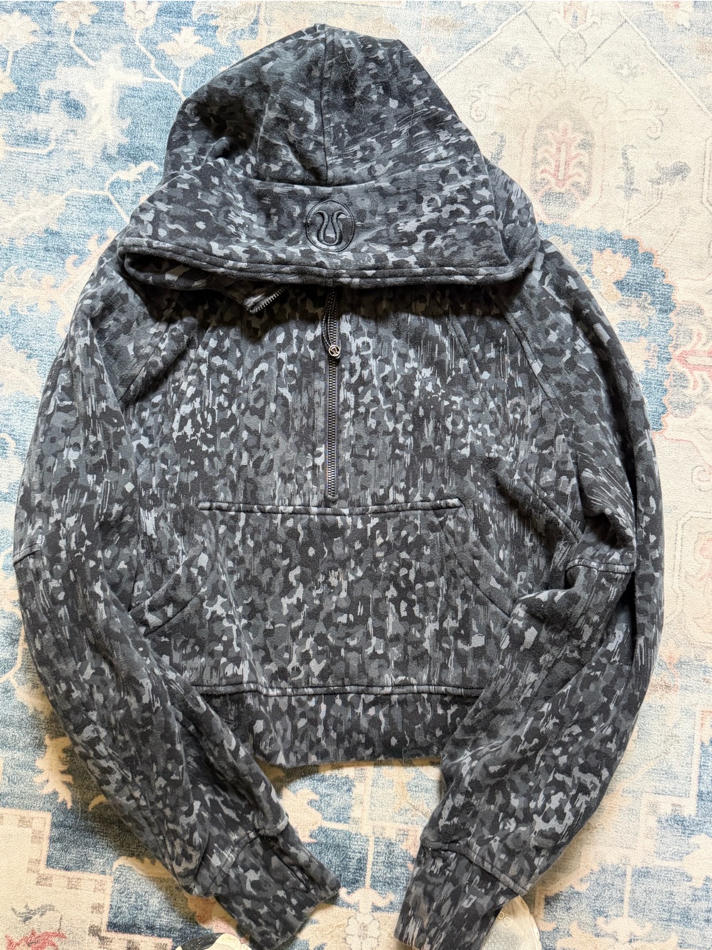 lululemon athletica Charcoal Gray Patterned Pullover Hoodie